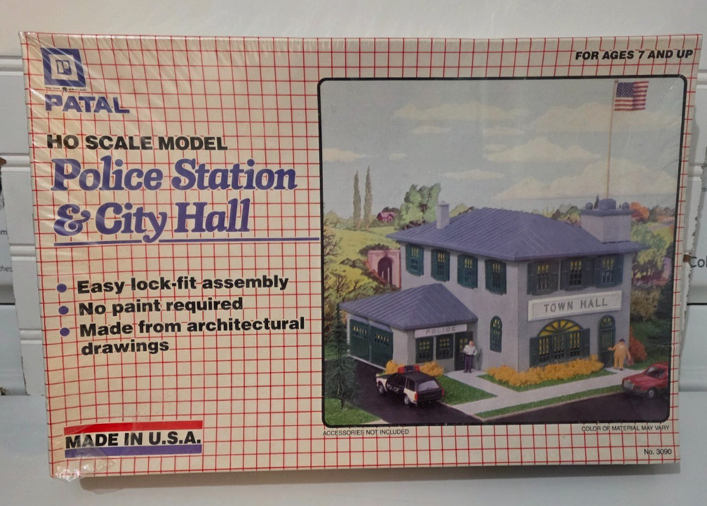 Patal HO Police Station and City Hall Model #3090 New - factory Sealed